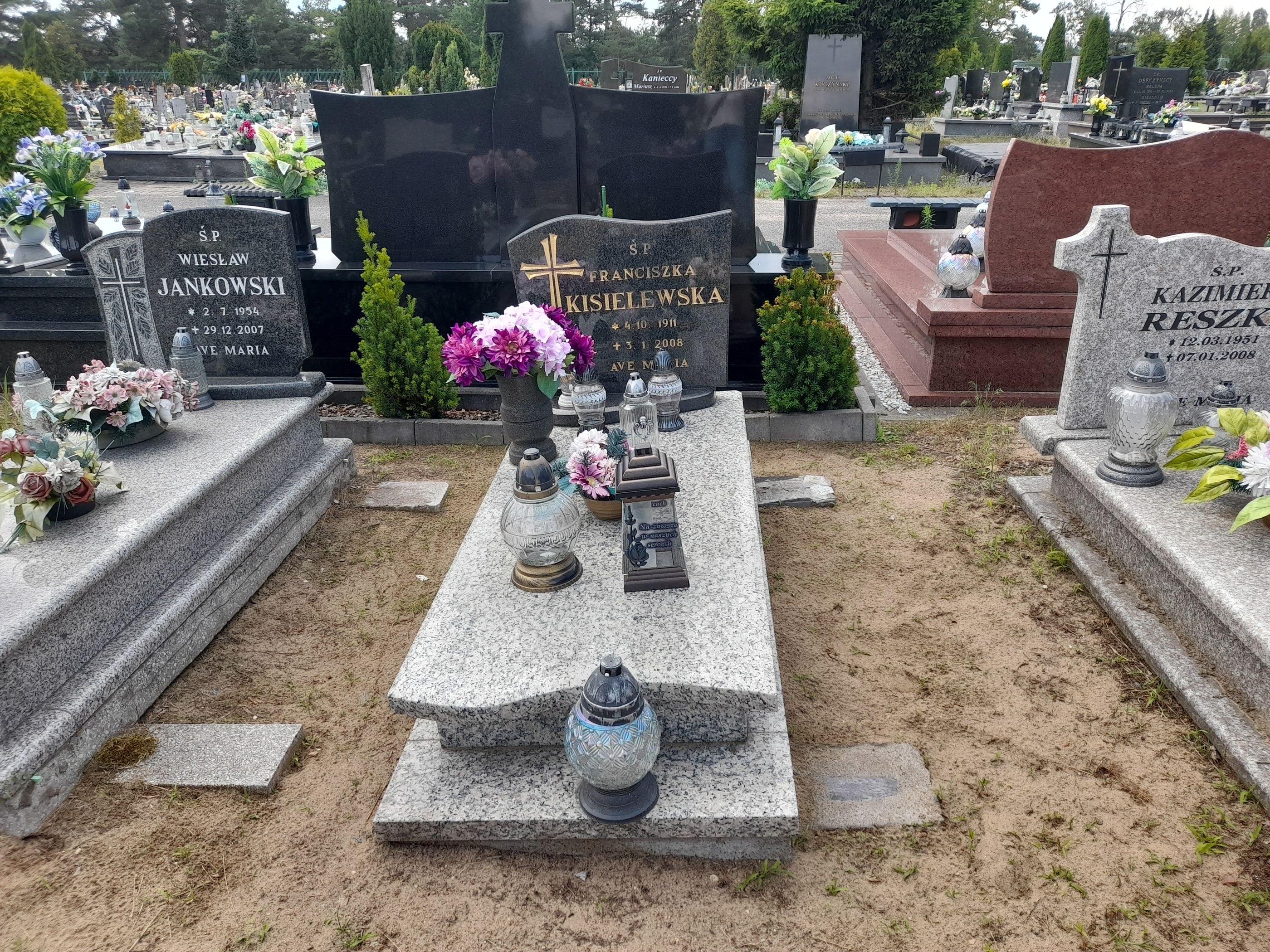 Grób Franciszka Kisielewska