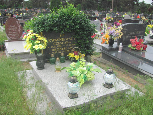 Grób Bronisław Kwaśniewski