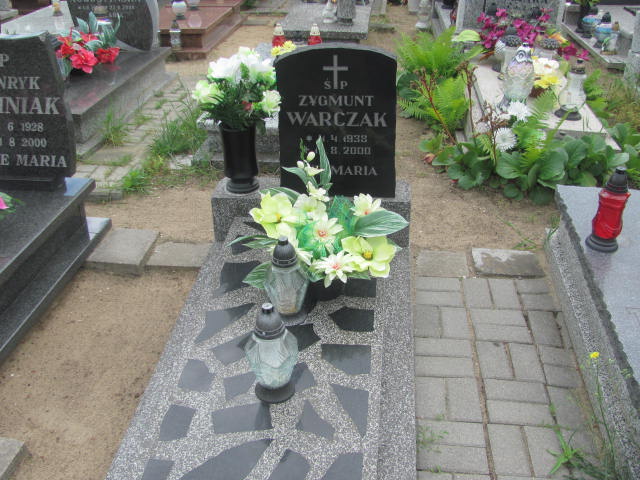 Grób Zygmunt Warczak