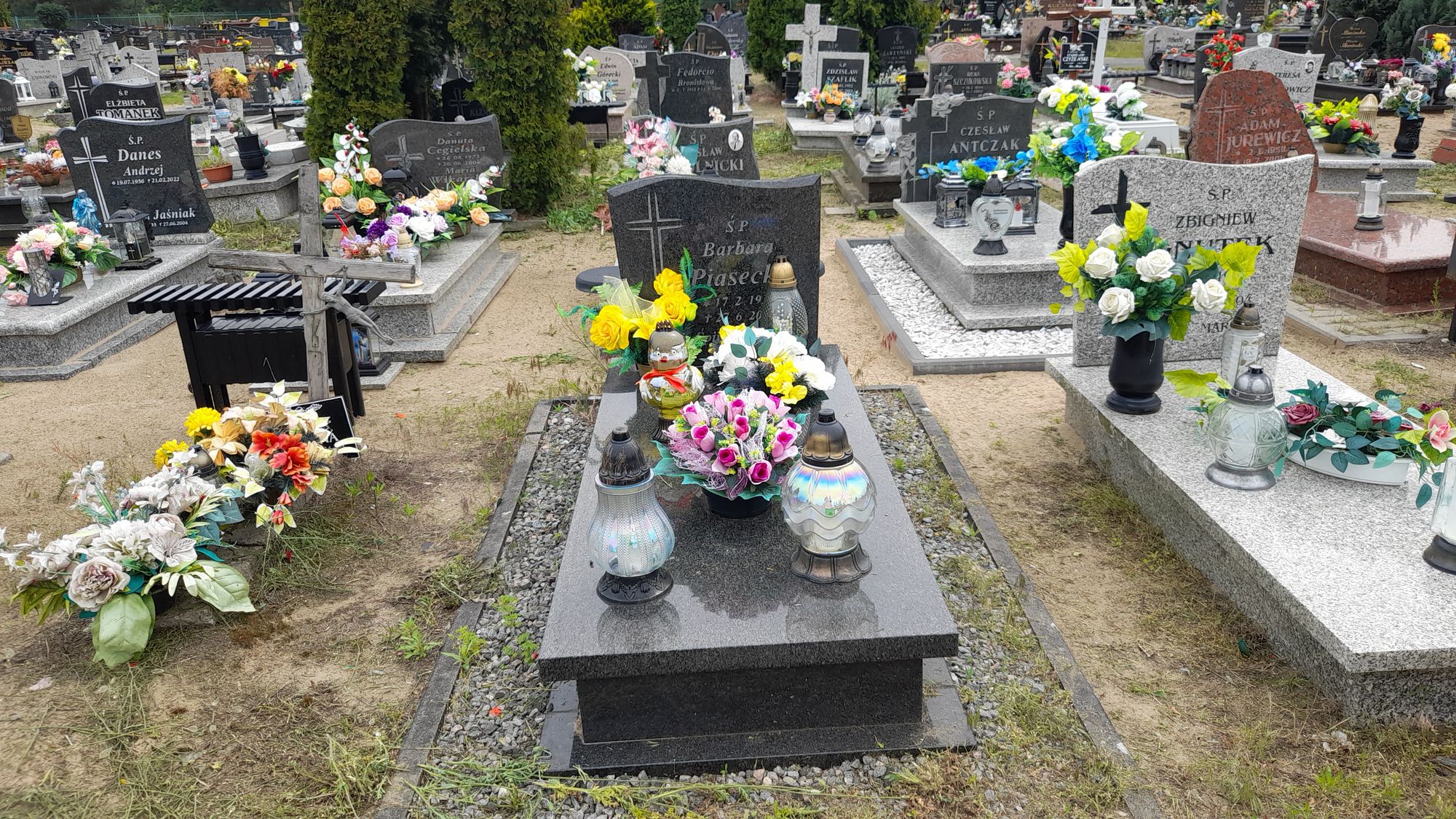 Grób Barbara Piasecka