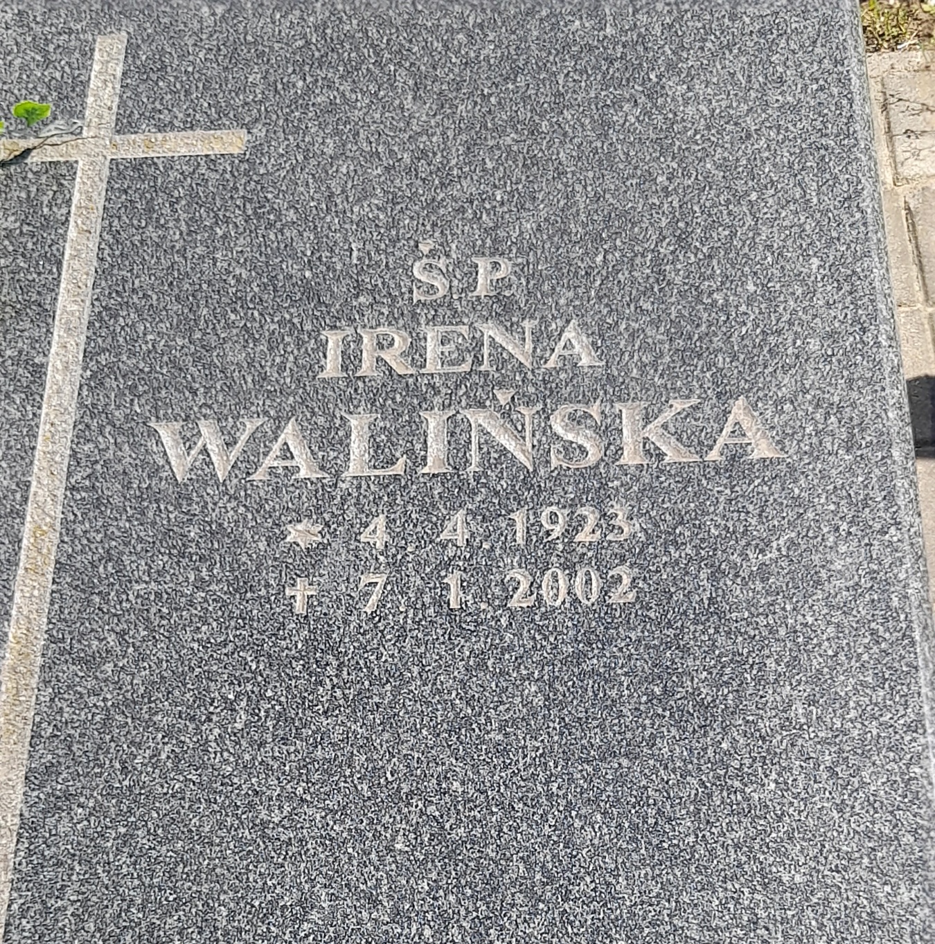Grób Irena Walińska