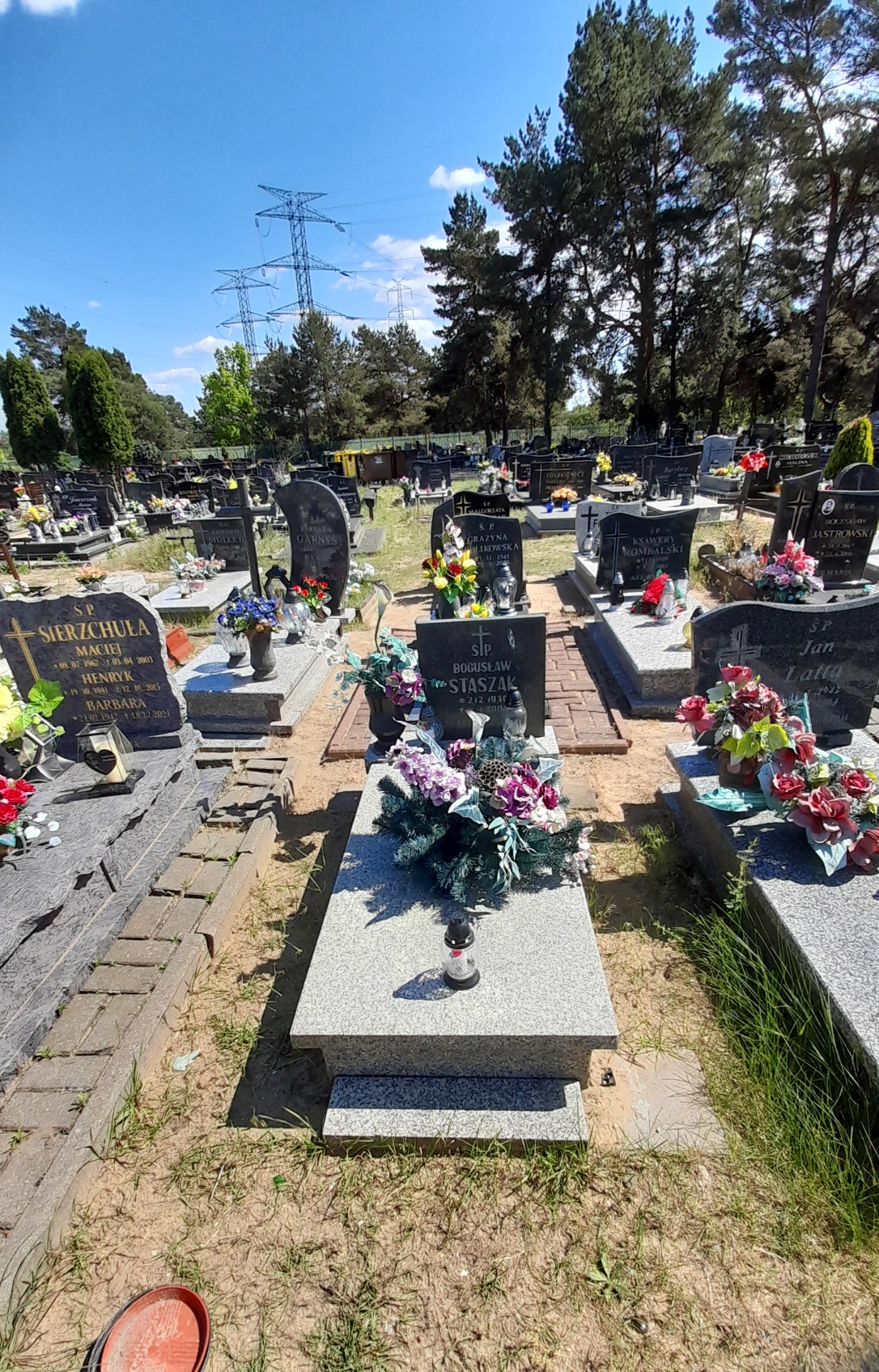 Grób Bogusław Staszak