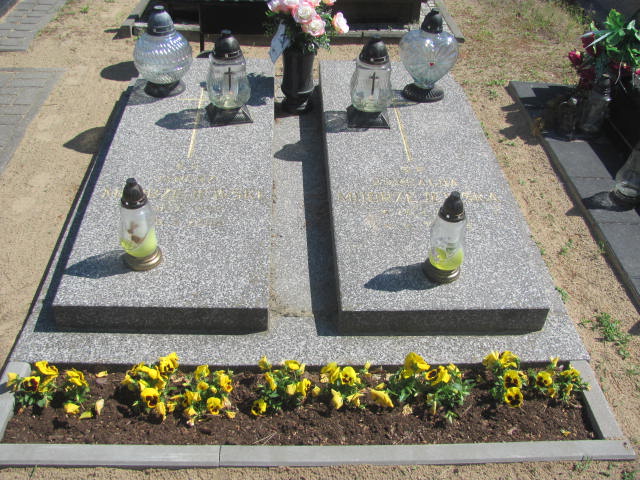 Grób Romualda Modrzejewska