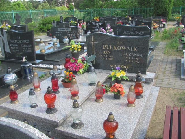 Grób Jan Pułkownik