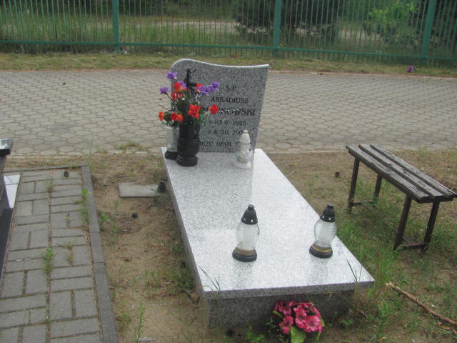Grób Arkadiusz Mańkowski