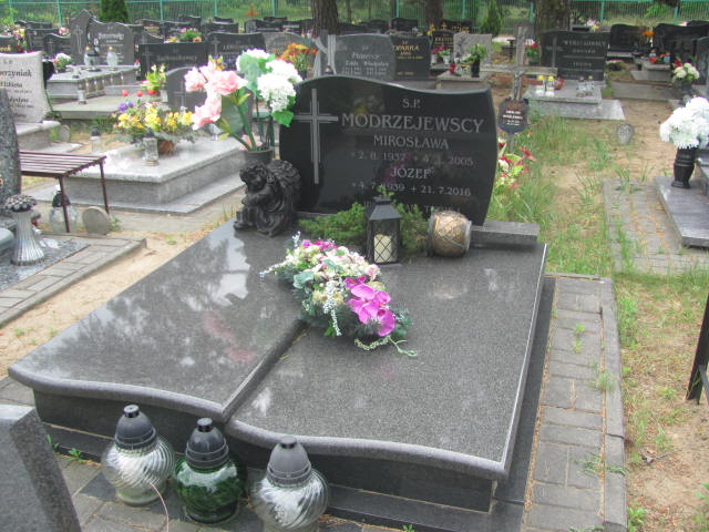 Grób Józef Modrzejewski