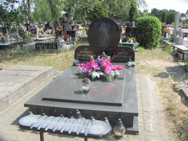 Grób Wacław Grabowski