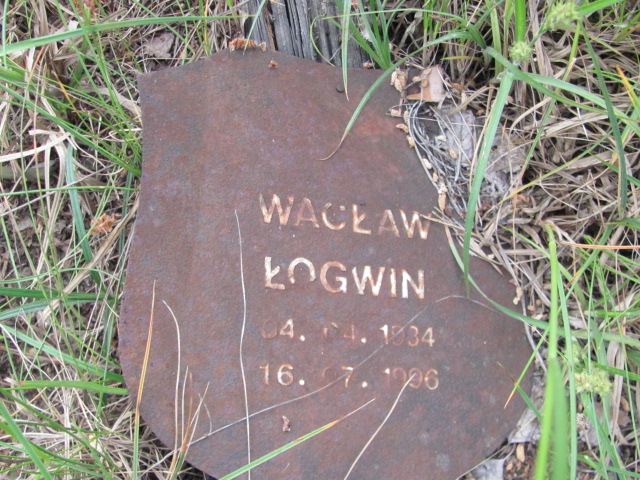 Grób Wacław Łogwin