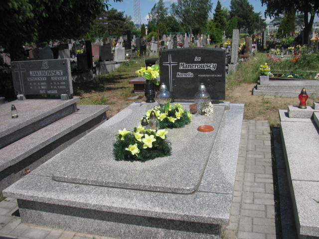 Grób Kornelia Manerowska