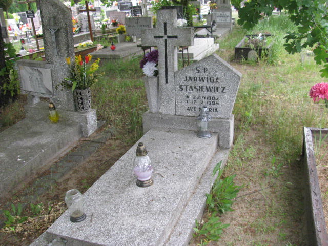 Grób Jadwiga Stasiewicz