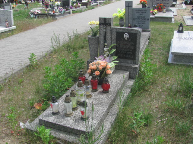 Grób Helena Kolibska