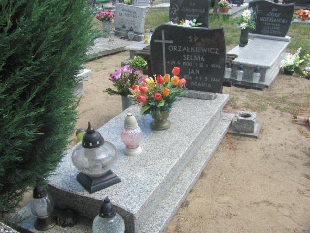 Grób Jan Orzałkiewicz