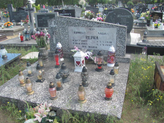 Grób Edmund Repka