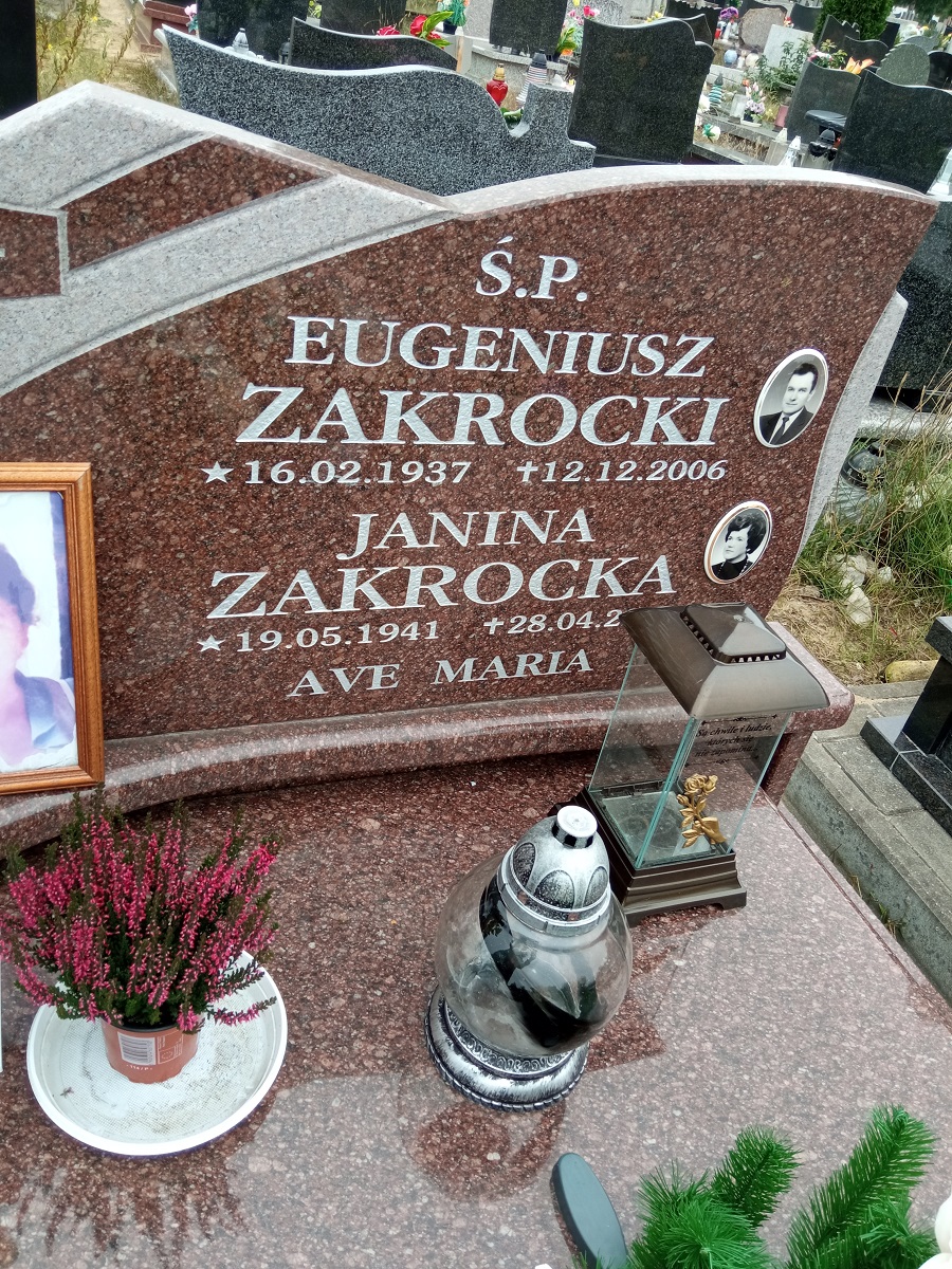 Grób JANINA ZAKROCKA