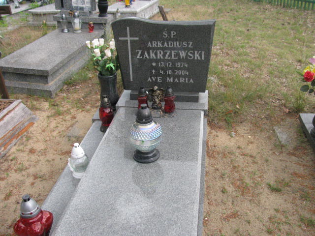 Grób Arkadiusz Zakrzewski