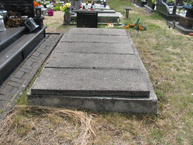 Grób Leon Galiński