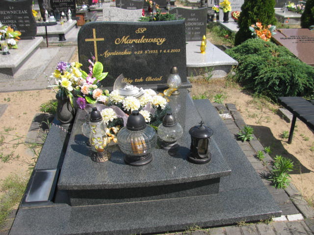Grób Agnieszka Marulewska