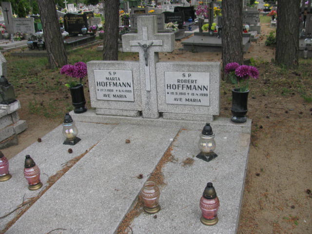 Grób Robert Hoffmann
