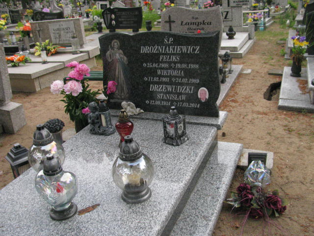 Grób Feliks Drożniakiewicz
