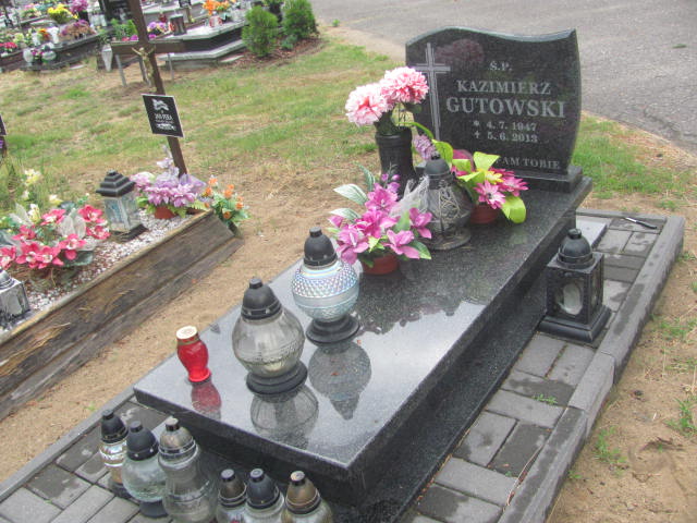 Grób Kazimierz Gutowski