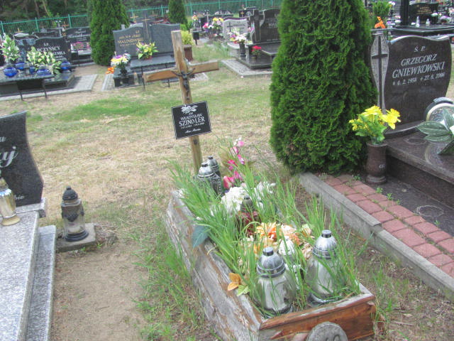 Grób Władysław Szindler