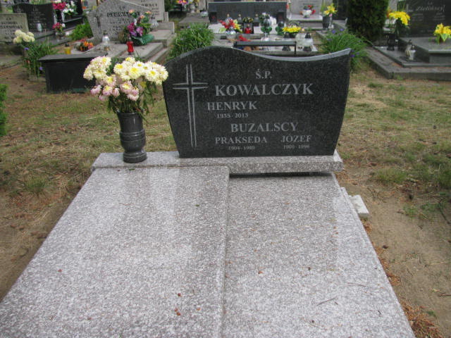 Grób Prakseda Buzalska
