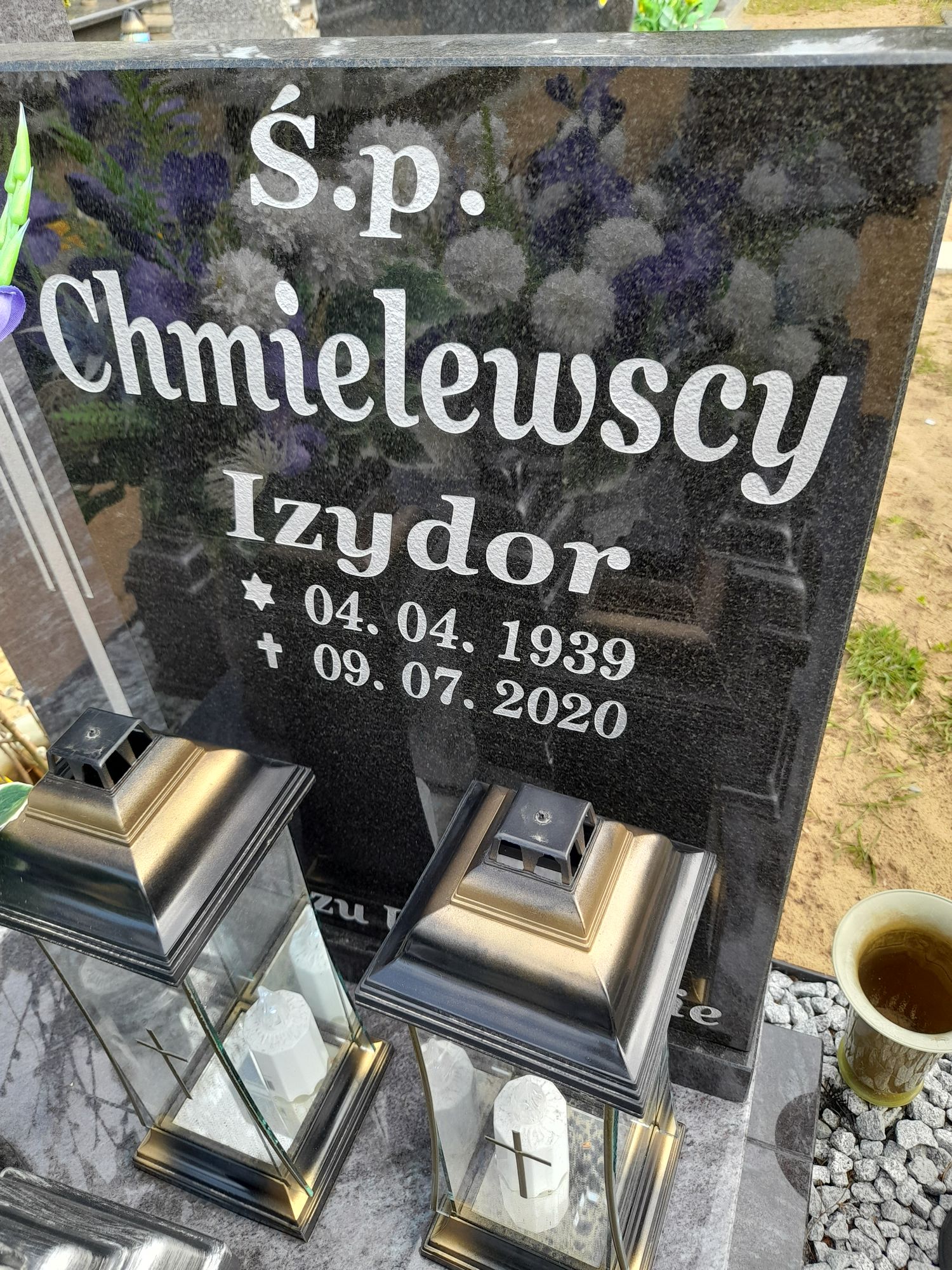 Grób IZYDOR CHMIELEWSKI