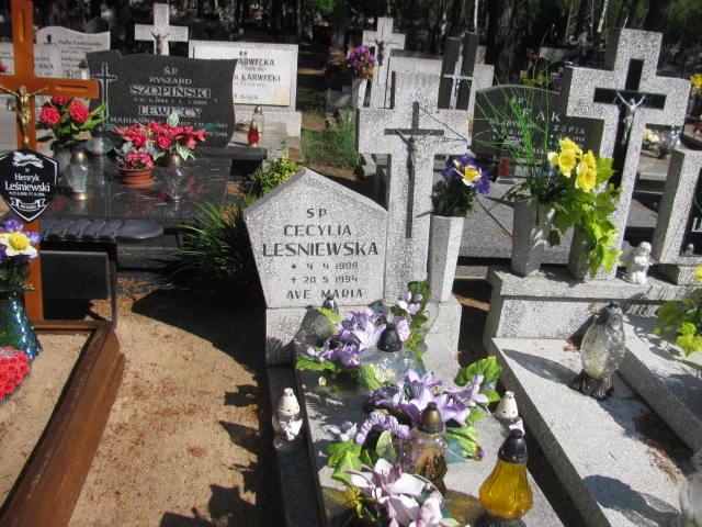 Grób Cecylia Leśniewska