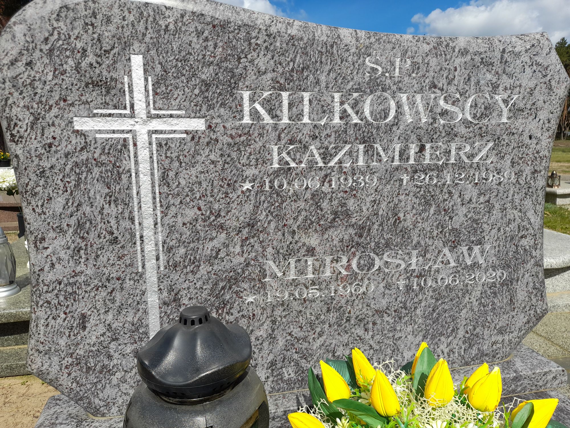 Grób MIROSŁAW KILKOWSKI