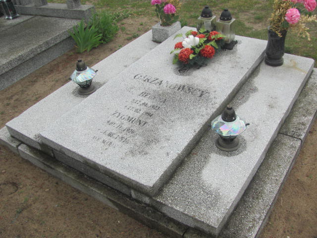 Grób Helena Ojrzanowska