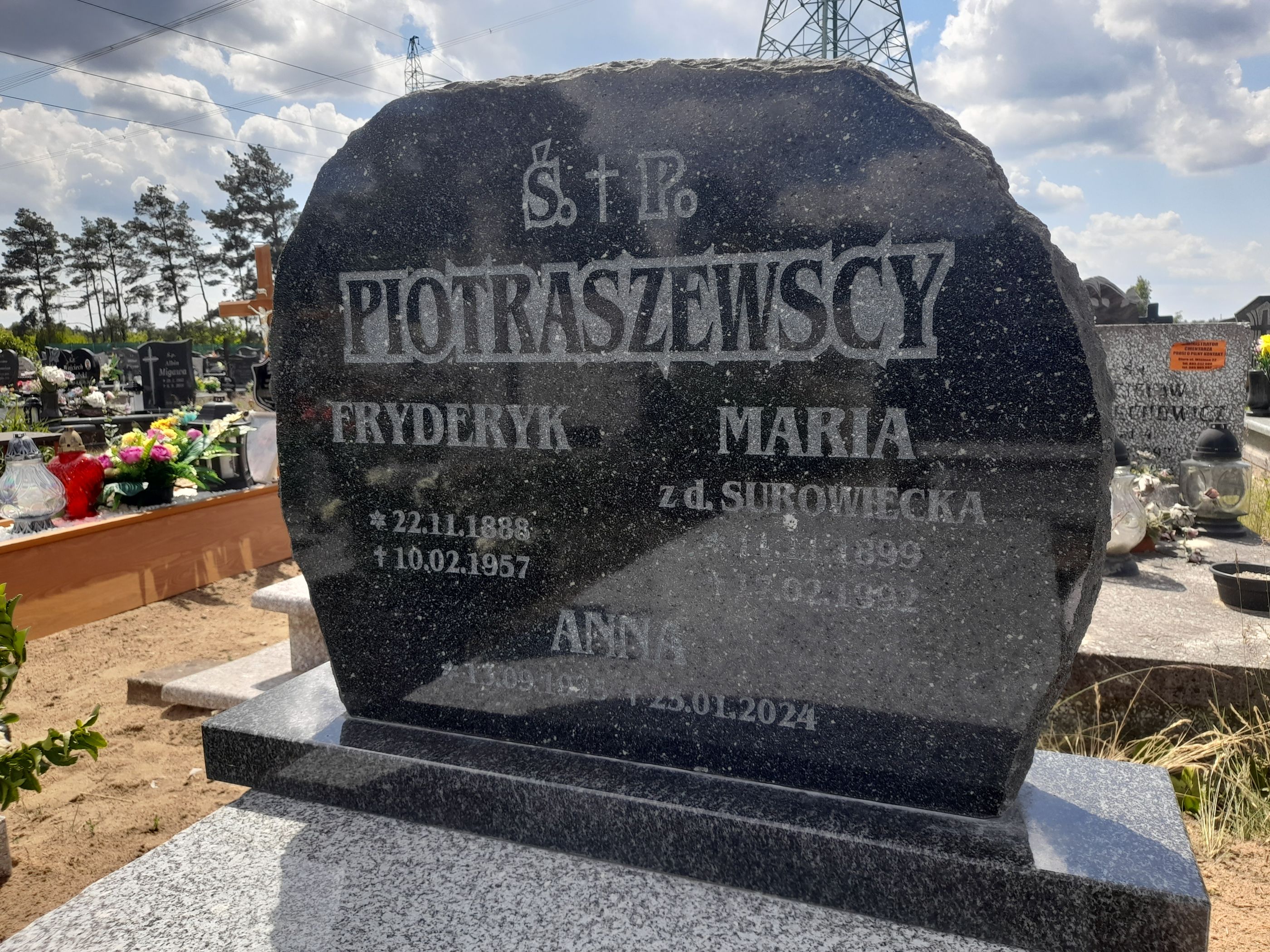 Grób Maria Piotraszewska