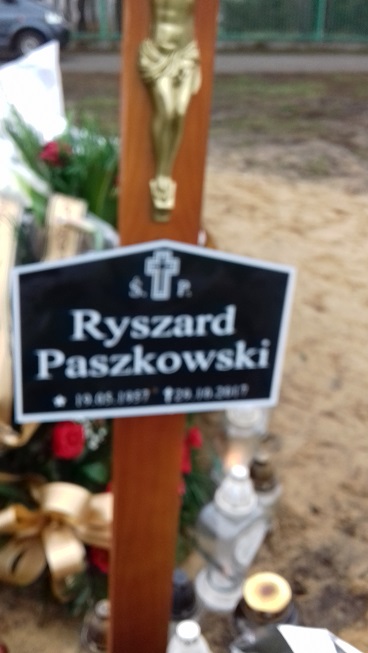 Grób Ryszard Paszkowski