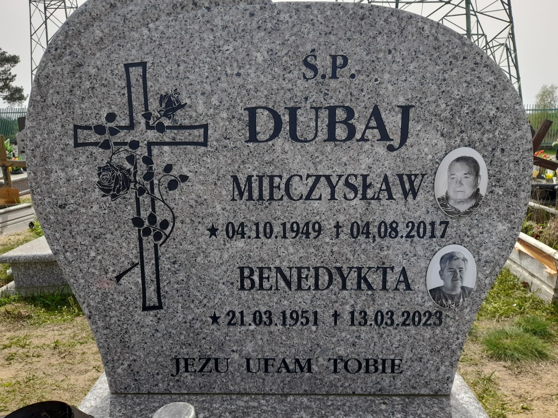 Grób MIECZYSŁAW DUBAJ