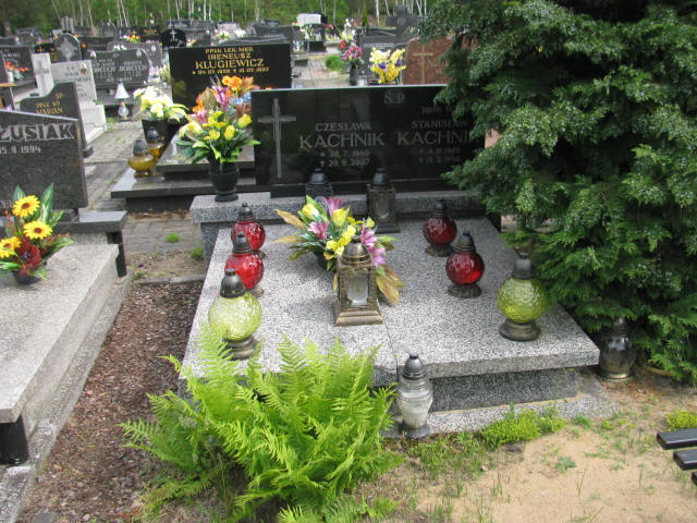 Grób Stanisław Kachnik