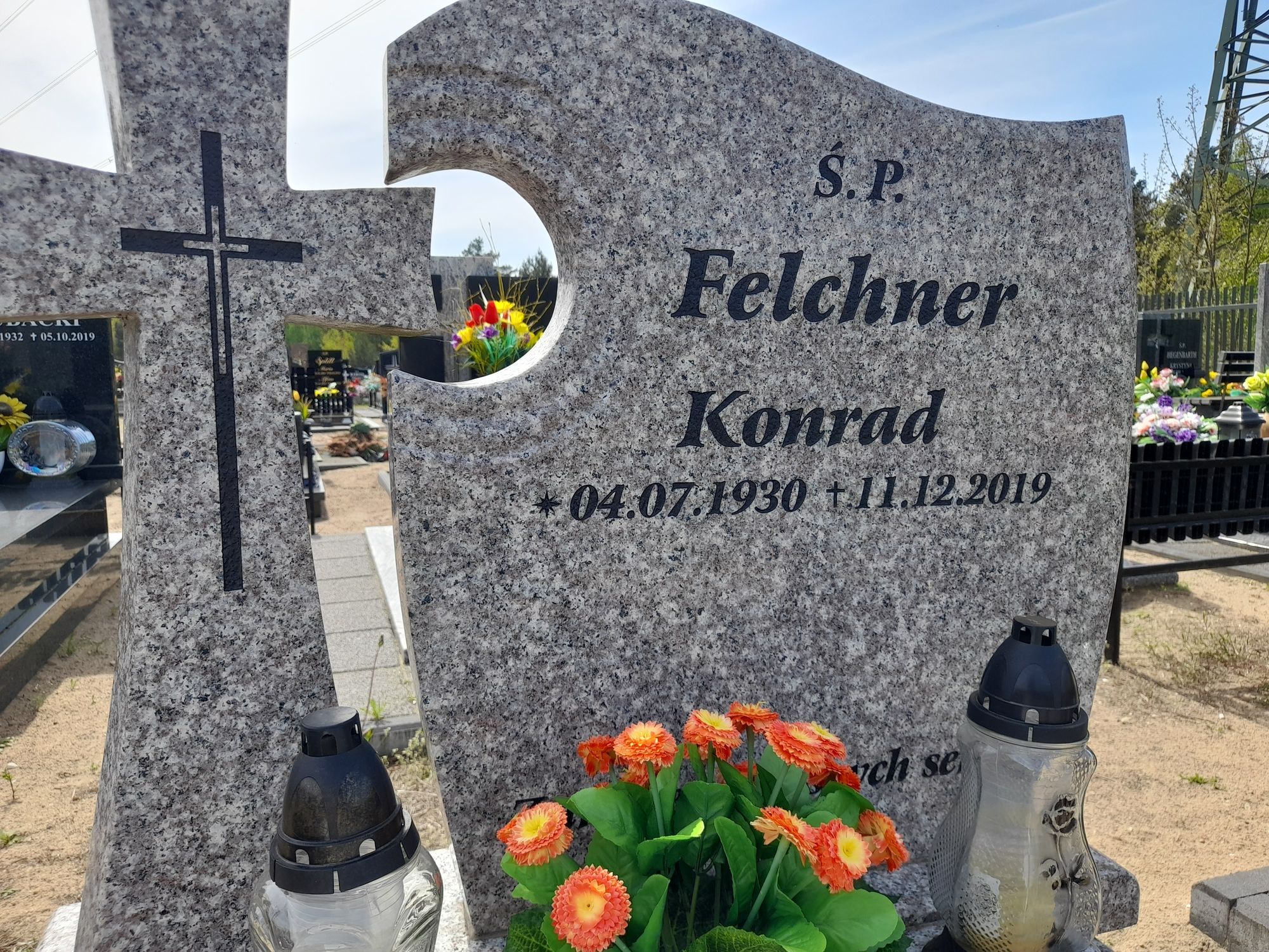 Grób  FELCHNER