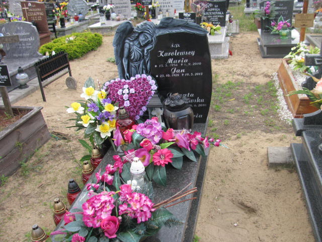 Grób Jan Karolewski