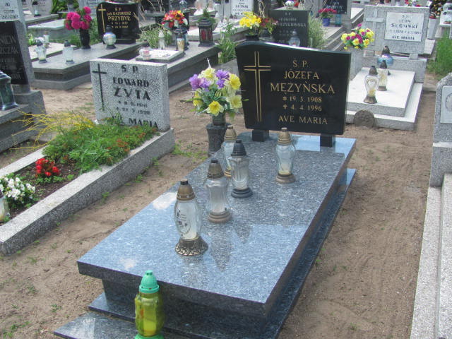 Grób Józefa Mężyńska