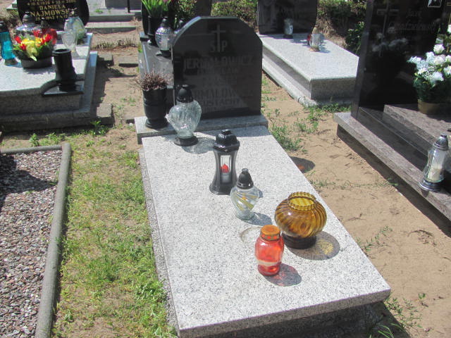 Grób Jarosław Jermałowicz