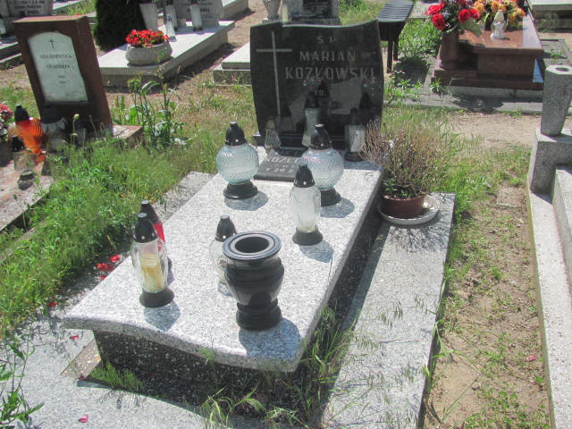 Grób Marian Kozłowski