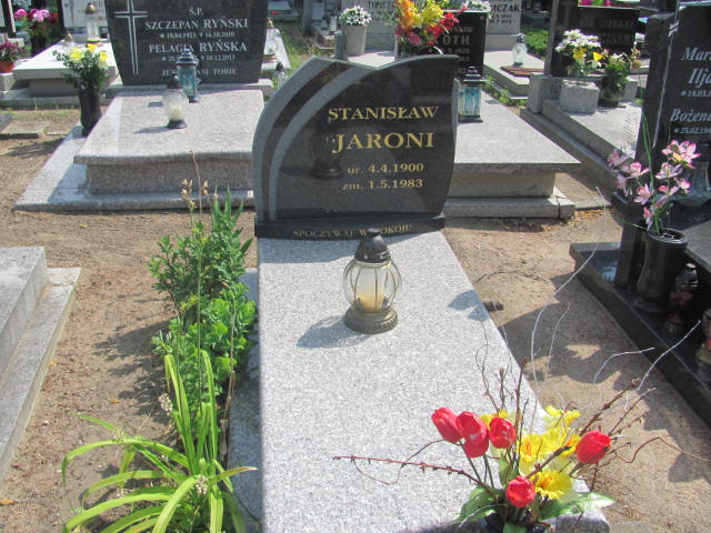 Grób Stanisław Jaroni