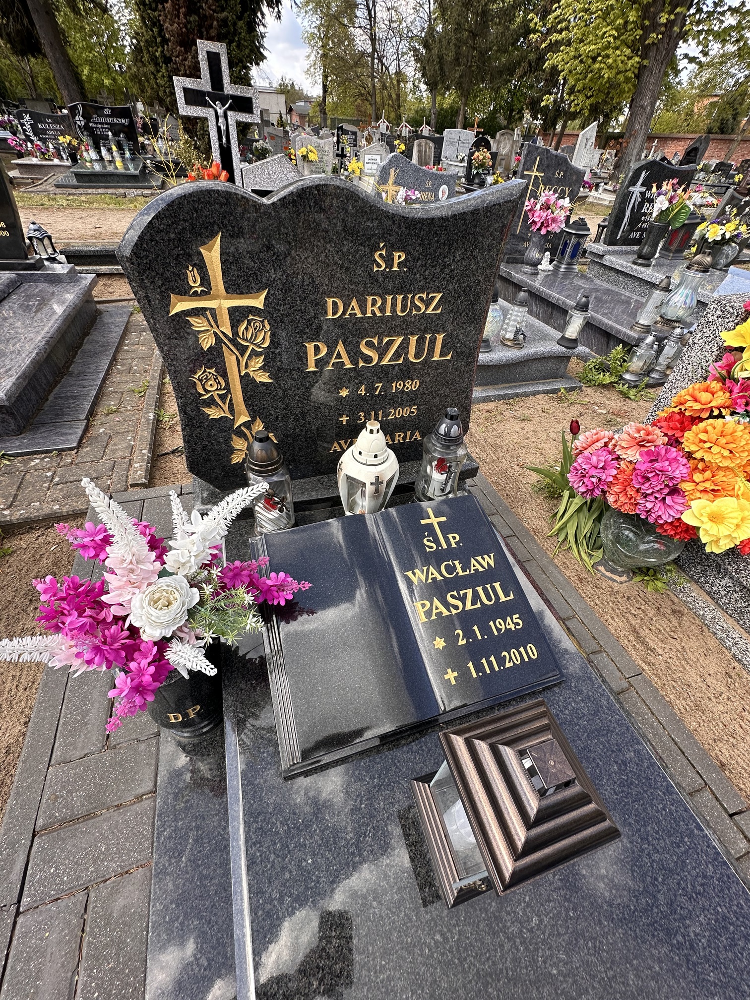 Grób Dariusz Paszul