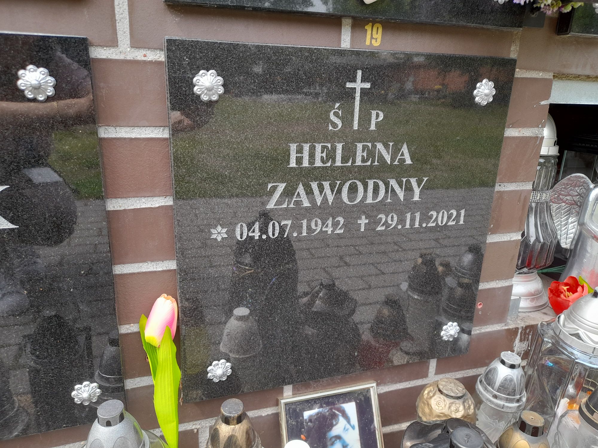 Grób Helena Zawodny