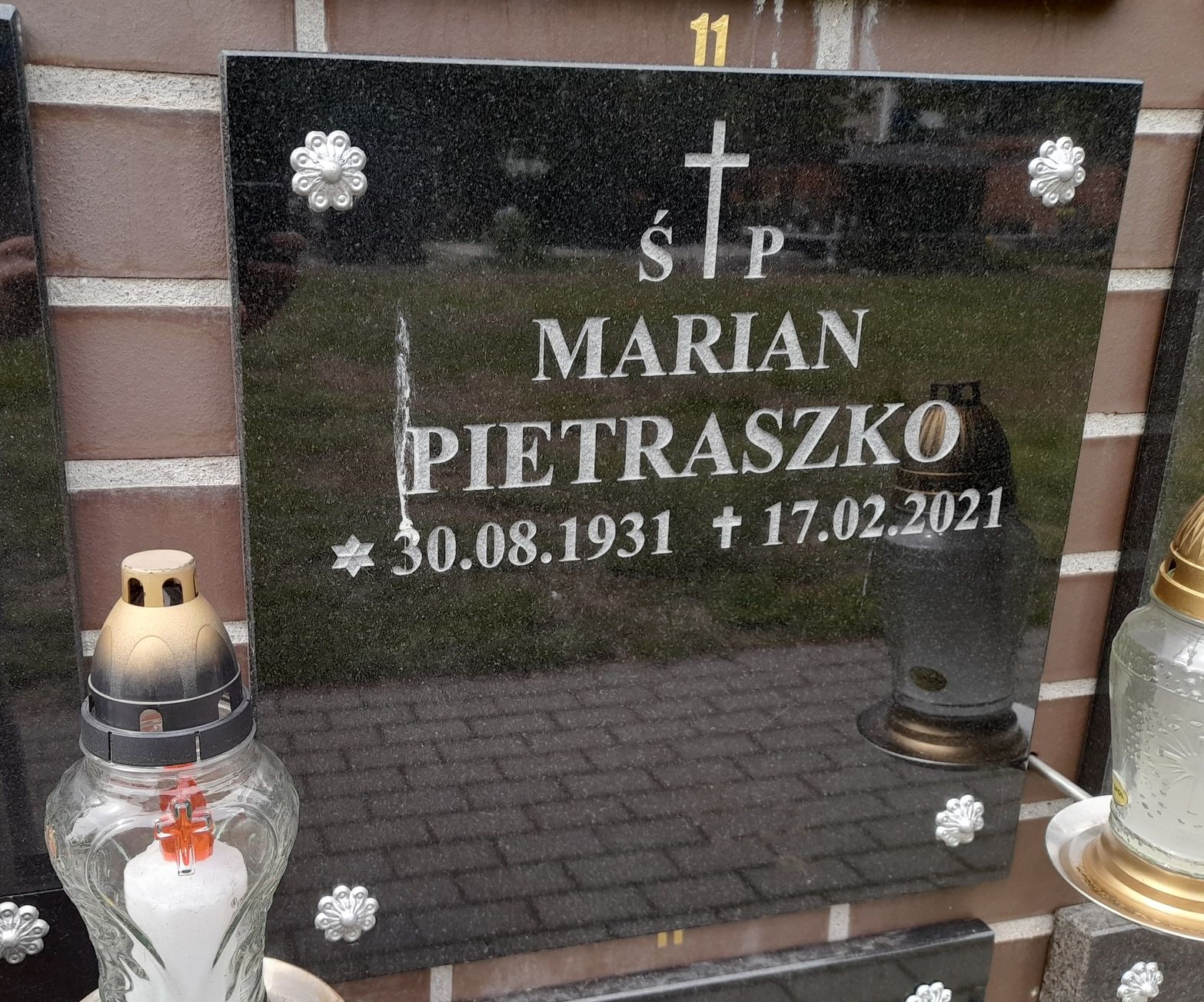 Grób Marian Pietraszko