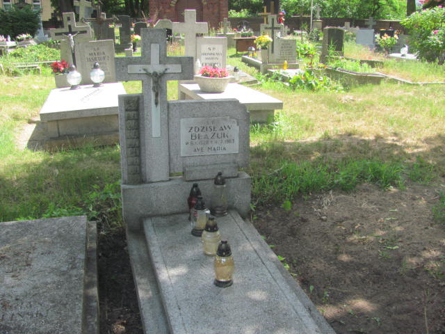 Grób Zdzisław Błażuk