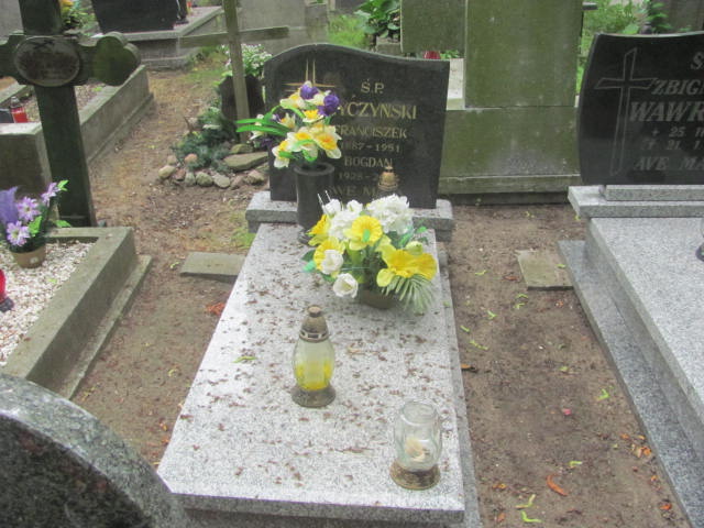 Grób Bogdan Życzyński
