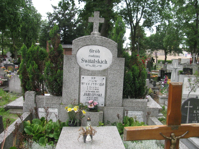 Grób Leszek Włoczywoda