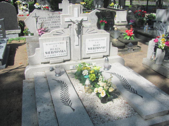 Grób Ignacy Wierzbiński