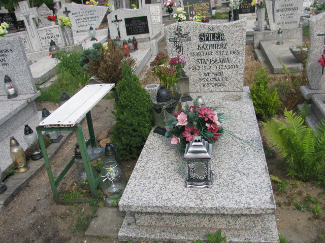 Grób Kazimierz Spiler